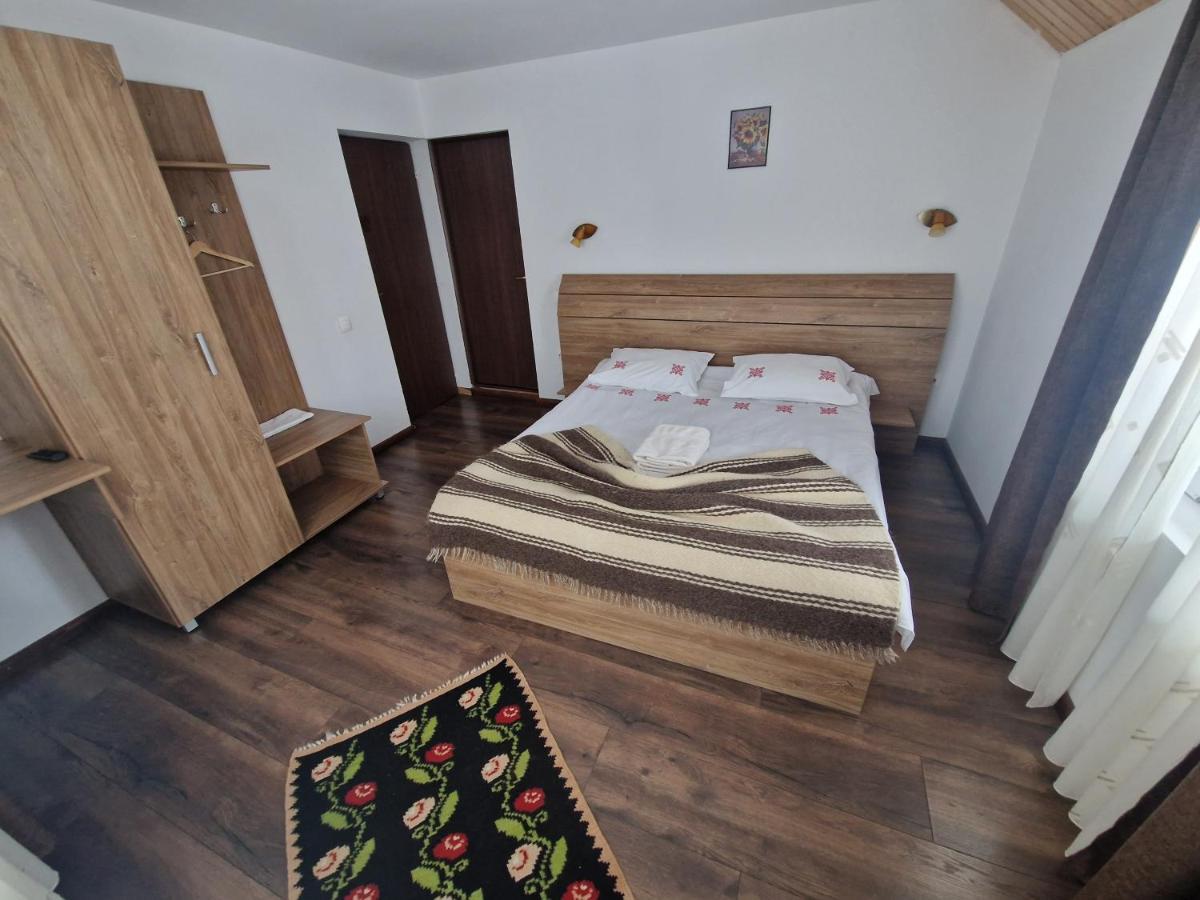 Ograda De La Munte Villa Bran  Buitenkant foto